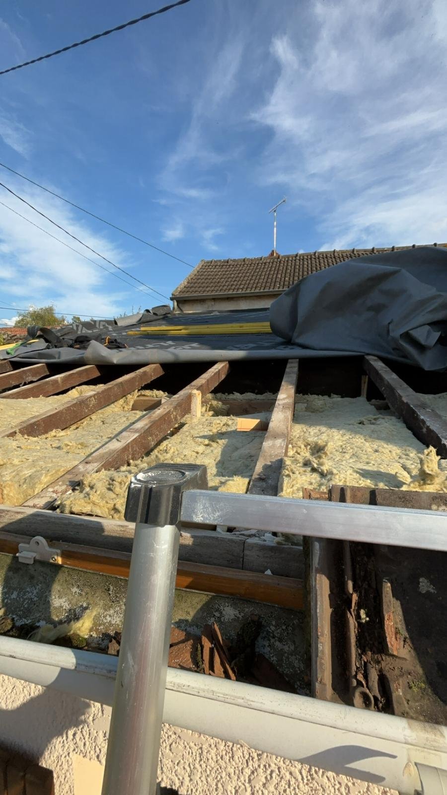 Travaux de couverture en cours